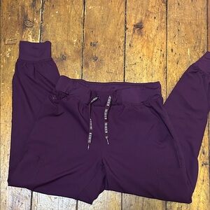 Women’s Maroon/Purple Jogger Scrub Pants